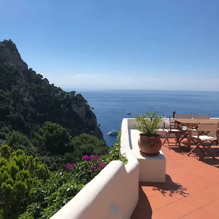 Le Tuie Villa Capri