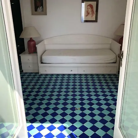 Le Tuie Villa